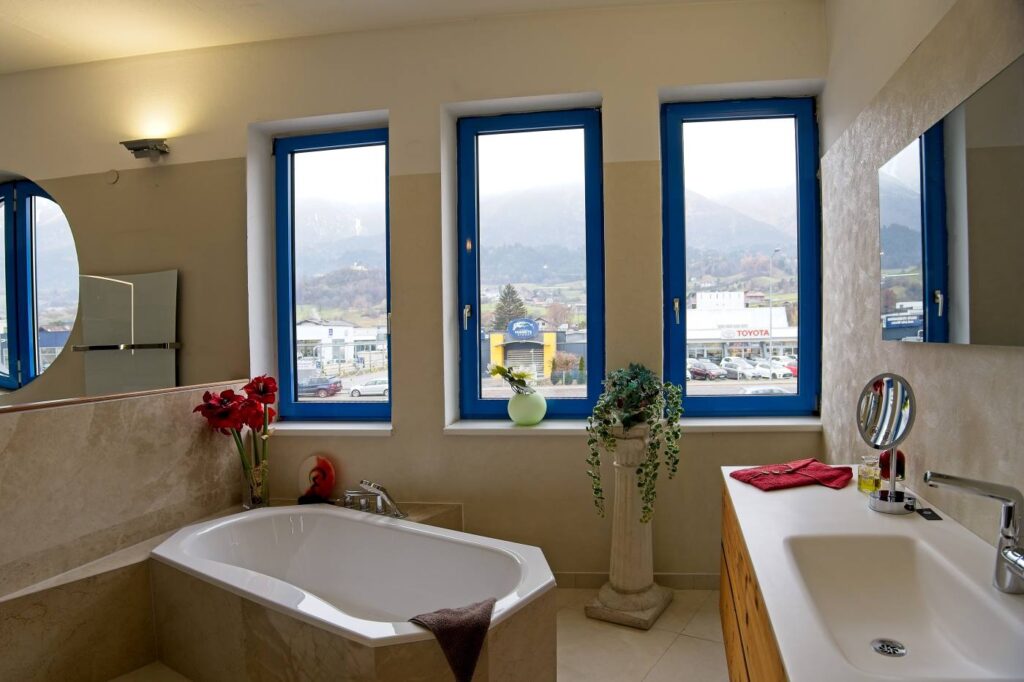 Schwinghammer-Nikosan-Schauraum 2