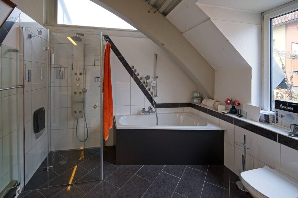 Schwinghammer-Nikosan-Schauraum 2